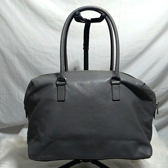 Michael Kors Extra Large Duffle Bag Tote Carry On Bag Gently Used - Picture 5 of 16